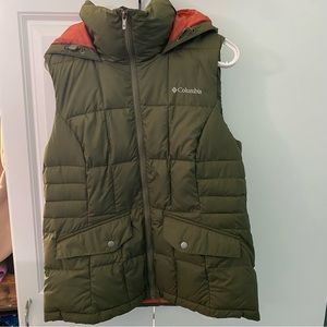 Green Columbia Puff Vest Women’s L
